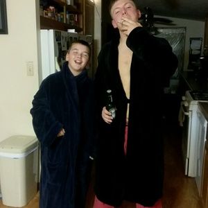 Meet your Posher, Shea